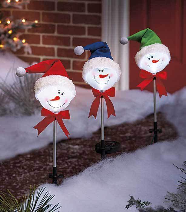 22 Whimsical Christmas Decoration Ideas You'll Love
