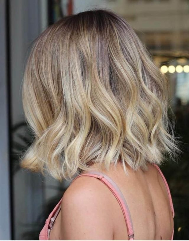 25 Trending Medium Bob Haircuts and Hairstyles